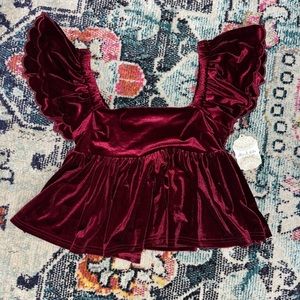 NWT Scallop sleeve babydoll top